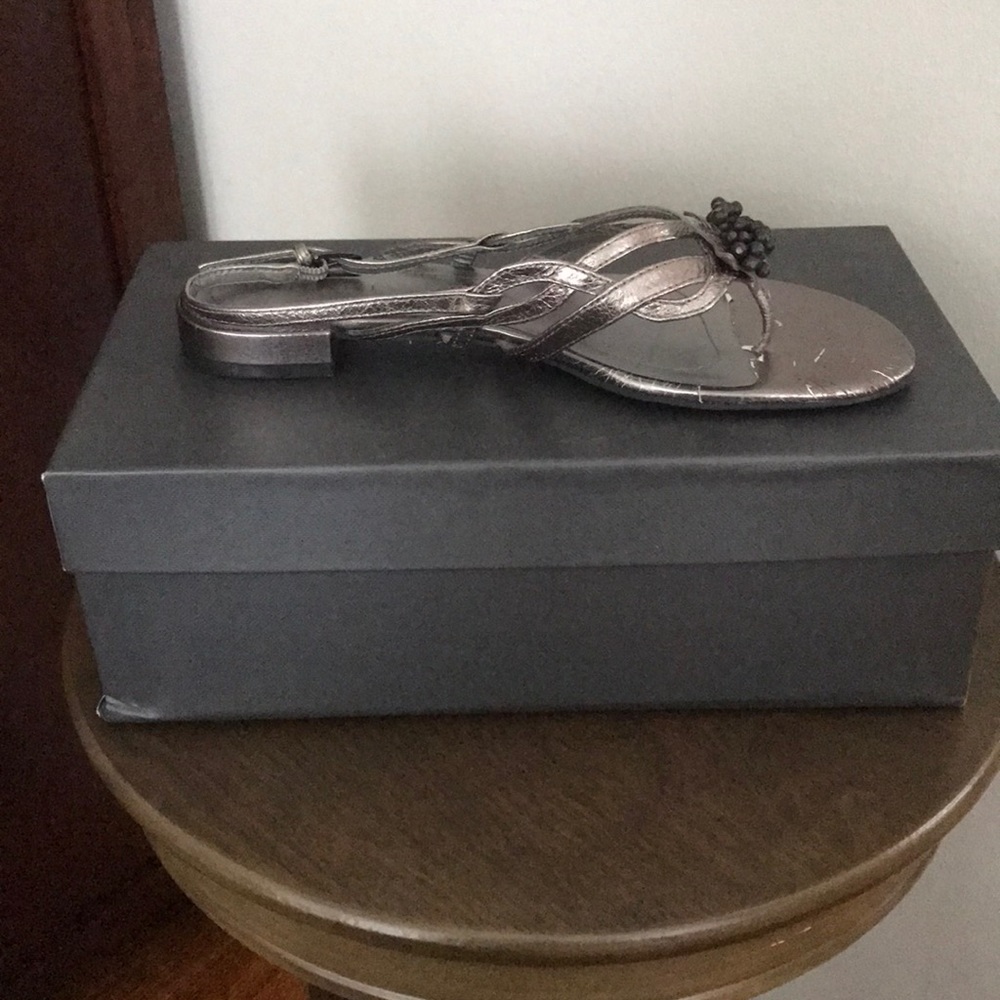 Used Tahari Kelsey Metallic Leather Sandals,Size 6